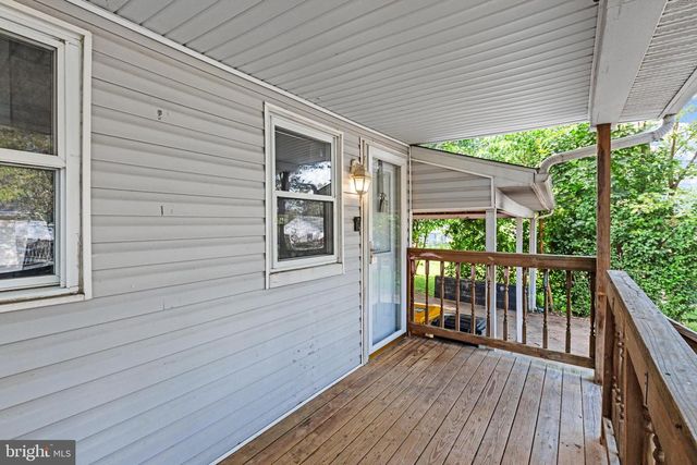 1434 WASHINGTON AVE, Severn, MD 21144