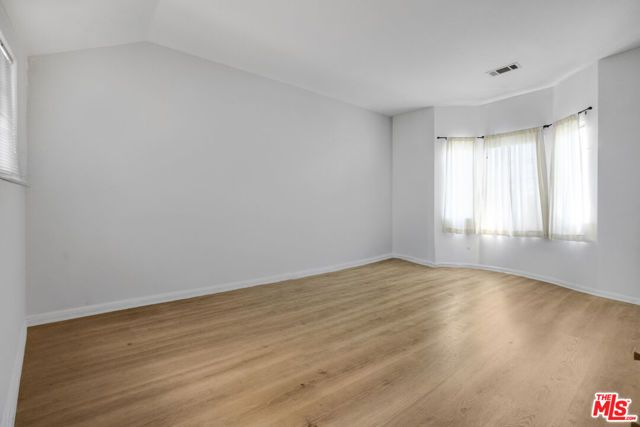 18324 Kingsdale Avenue, Redondo Beach, CA 90278