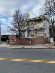 500 Beach St 10, Revere, MA 02151