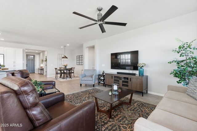 35589 N GRANADA Lane, Queen Creek, AZ 85140