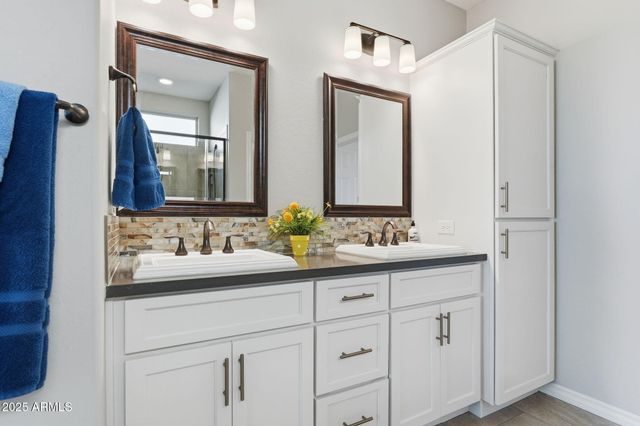 35589 N GRANADA Lane, Queen Creek, AZ 85140