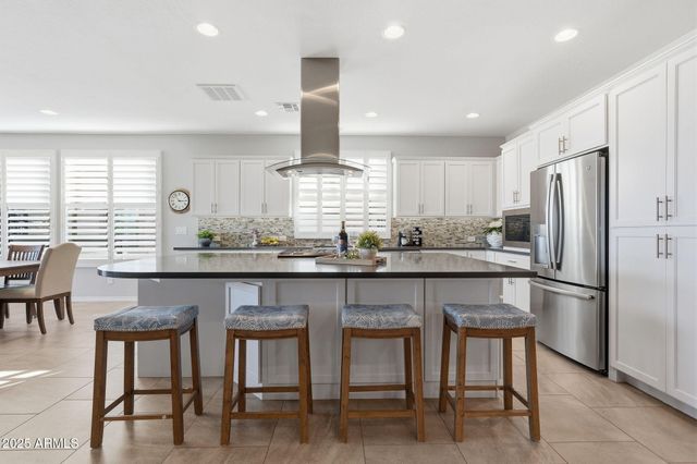 35589 N GRANADA Lane, Queen Creek, AZ 85140