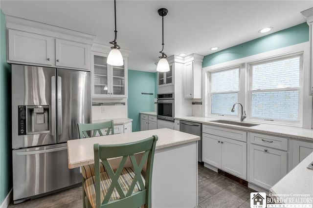 836 Mckinley Parkway, Buffalo, NY 14220