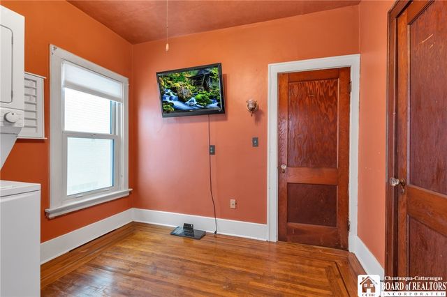 836 Mckinley Parkway, Buffalo, NY 14220