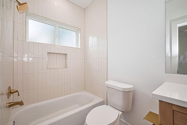 6023 Maybell Street, Houston, TX 77091