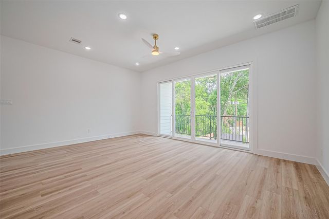 6023 Maybell Street, Houston, TX 77091