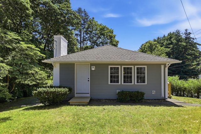 217 West Main St, Northborough, MA 01532