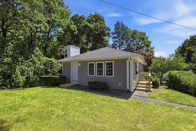 217 West Main St, Northborough, MA 01532