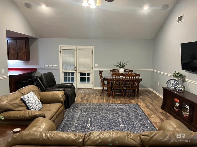 410 E 10th Street, Bay Minette, AL 36507