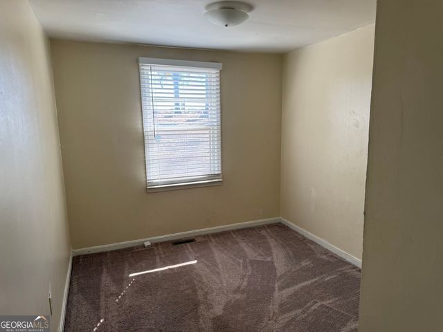 112 Molette Street, Carrollton, GA 30117
