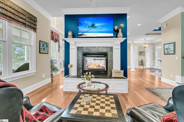 2744 Fountainhead Way, Mount Pleasant, SC 29466