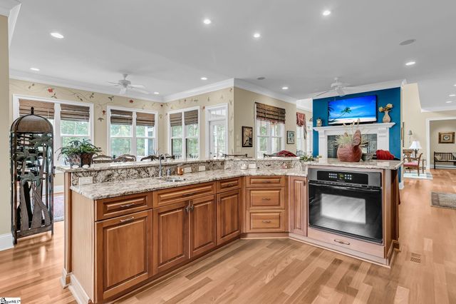 2744 Fountainhead Way, Mount Pleasant, SC 29466