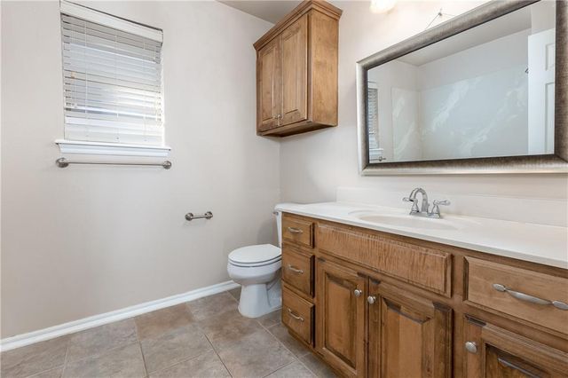 17024 Woodvine Drive, Edmond, OK 73012