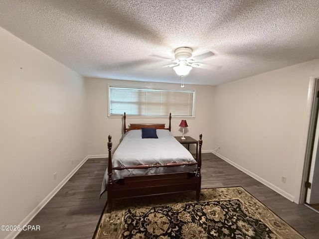 4327 8th Avenue, Marianna, FL 32446