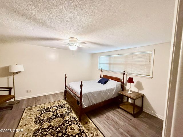 4327 8th Avenue, Marianna, FL 32446