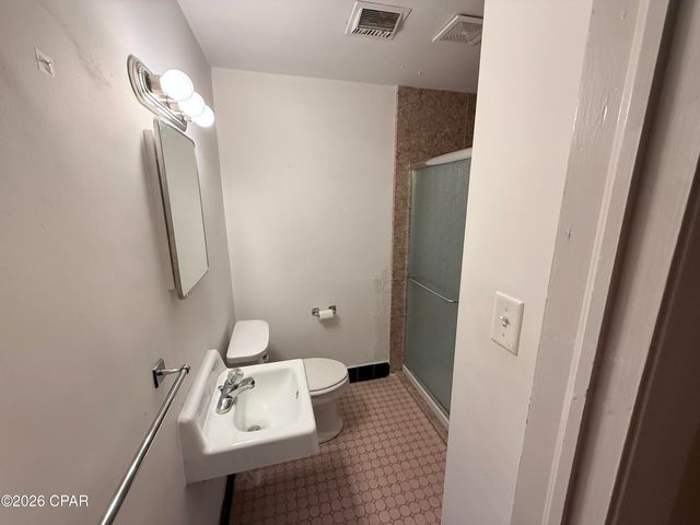 4327 8th Avenue, Marianna, FL 32446