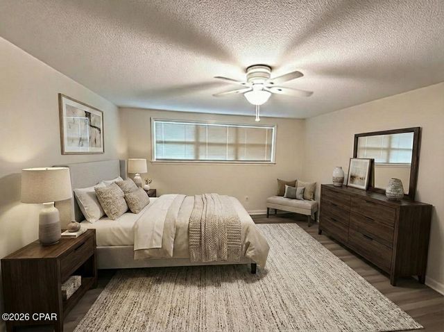 4327 8th Avenue, Marianna, FL 32446