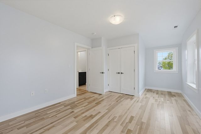 33 Jefferson, East Providence, RI 02915