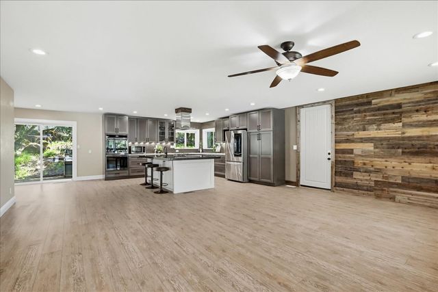 17113 Oscar Dr, Grass Valley, CA 95949
