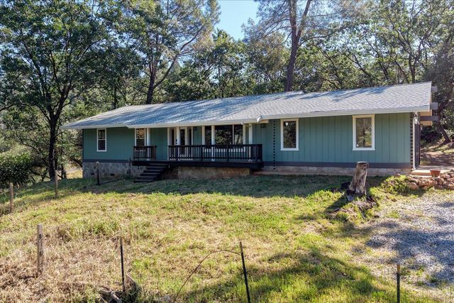 17113 Oscar Dr, Grass Valley, CA 95949