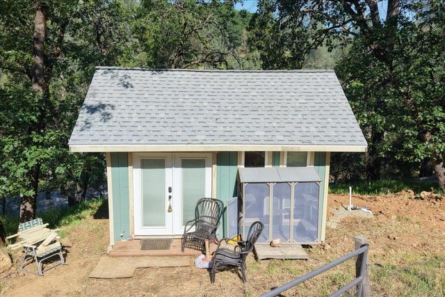 17113 Oscar Dr, Grass Valley, CA 95949