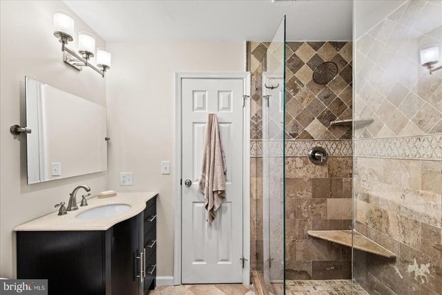 6227 EDS RD, Mineral, VA 23117