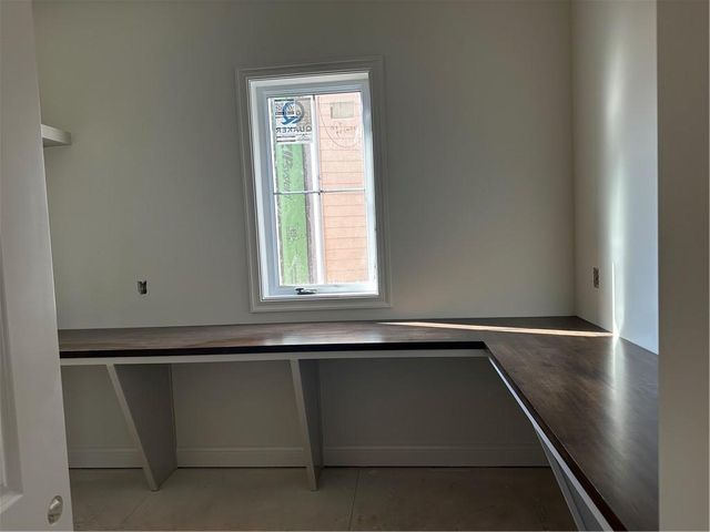 11710 W 181st Terrace, Overland Park, KS 66013