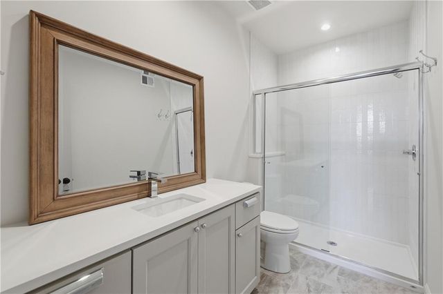 11710 W 181st Terrace, Overland Park, KS 66013