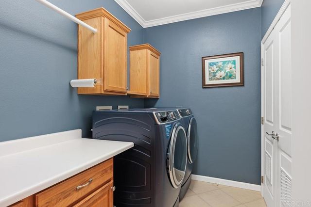 212 Acropolis Way, Vista, CA 92084