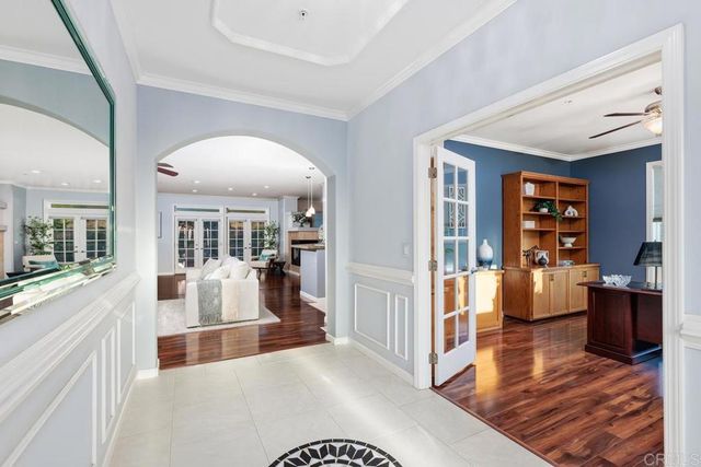 212 Acropolis Way, Vista, CA 92084