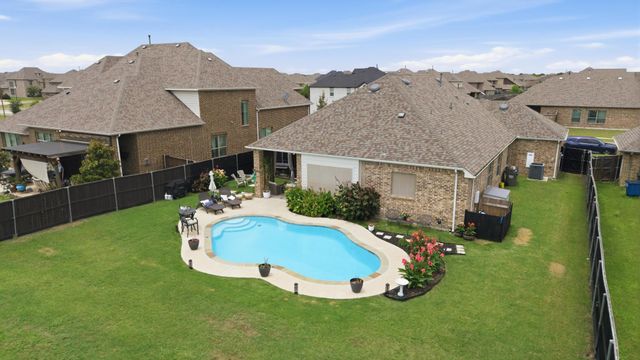 1221 Flamingo Road, Forney, TX 75126