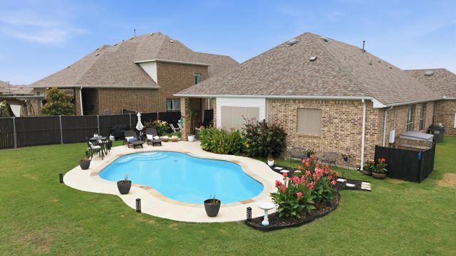 1221 Flamingo Road, Forney, TX 75126