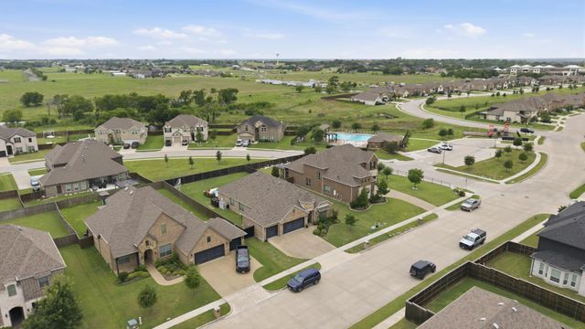 1221 Flamingo Road, Forney, TX 75126