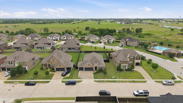 1221 Flamingo Road, Forney, TX 75126