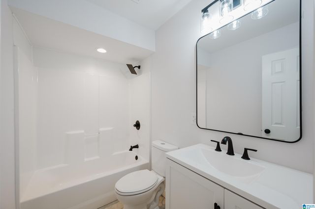 13034 BROADWAY DRIVE, Mccalla, AL 35111