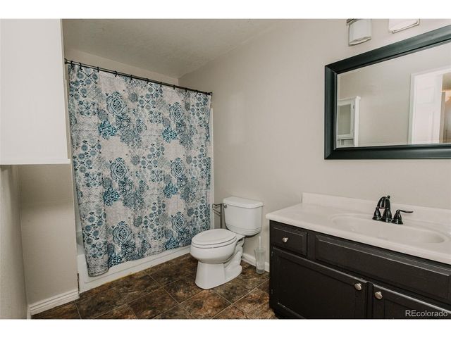 431 Wright St 203, Lakewood, CO 80228