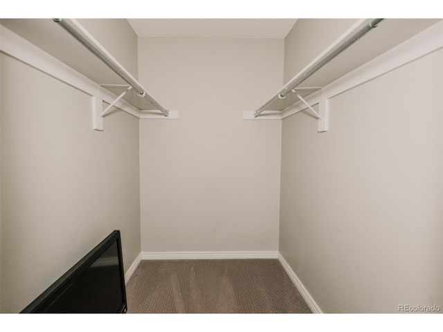 431 Wright St 203, Lakewood, CO 80228