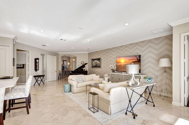 11556 Villa Vasari Drive, Palm Beach Gardens, FL 33418