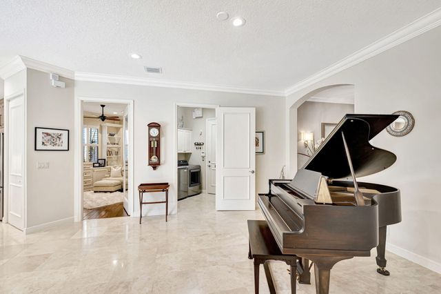 11556 Villa Vasari Drive, Palm Beach Gardens, FL 33418