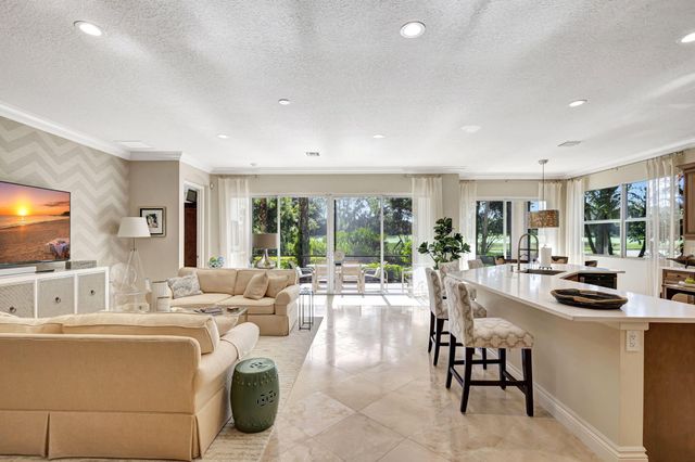 11556 Villa Vasari Drive, Palm Beach Gardens, FL 33418