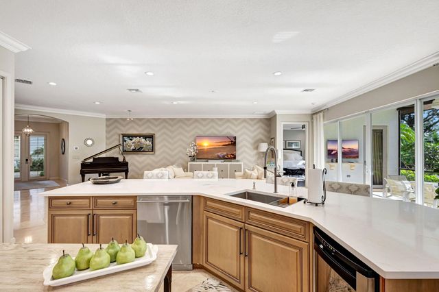 11556 Villa Vasari Drive, Palm Beach Gardens, FL 33418