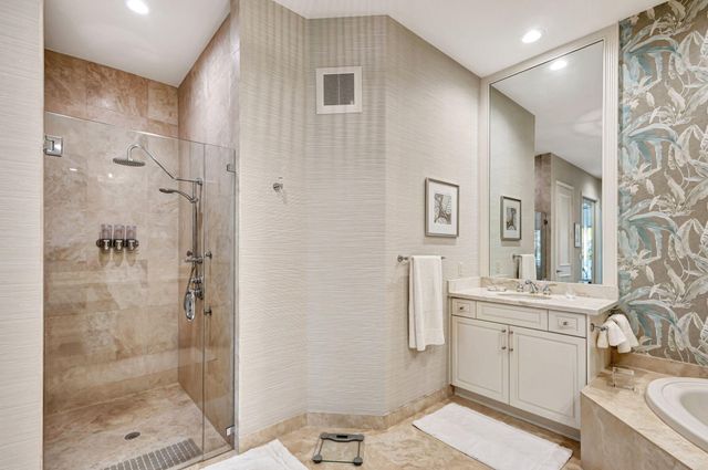 11556 Villa Vasari Drive, Palm Beach Gardens, FL 33418