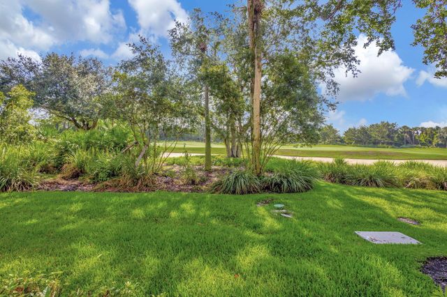 11556 Villa Vasari Drive, Palm Beach Gardens, FL 33418