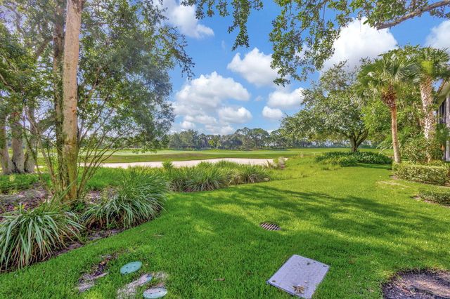 11556 Villa Vasari Drive, Palm Beach Gardens, FL 33418