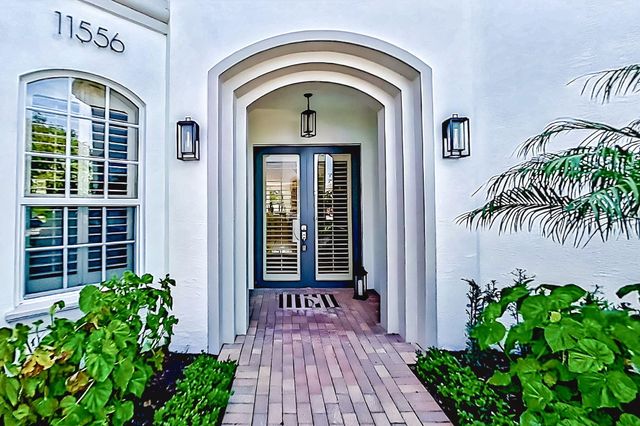 11556 Villa Vasari Drive, Palm Beach Gardens, FL 33418