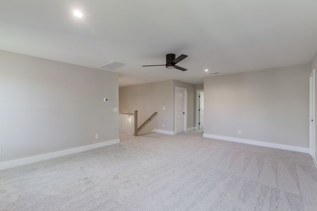 3017 Sandstone Way, Hendersonville, TN 37075