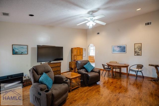 208 Topi Trail, Hinesville, GA 31313