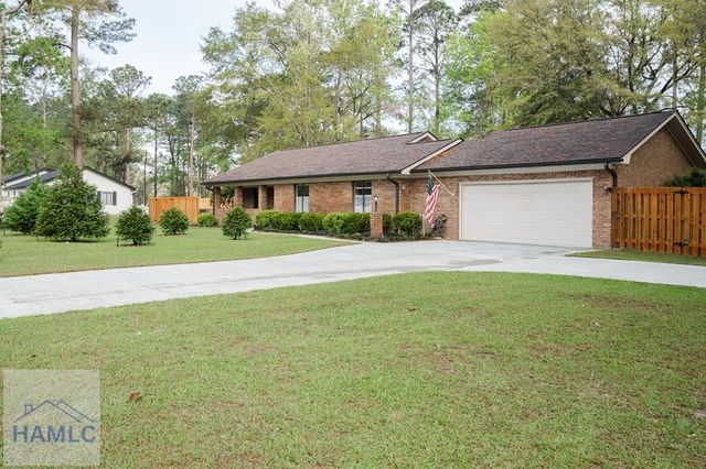 208 Topi Trail, Hinesville, GA 31313