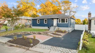 99 Roosevelt Avenue, West Haven, CT 06516