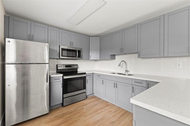 6121 SW 40th Ct B, Miramar, FL 33023